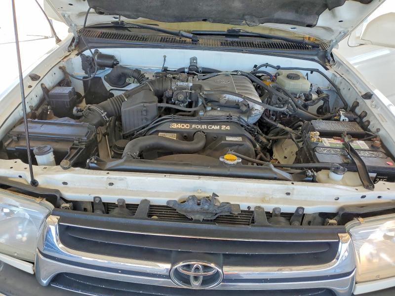 2002 Toyota 4runner SR5