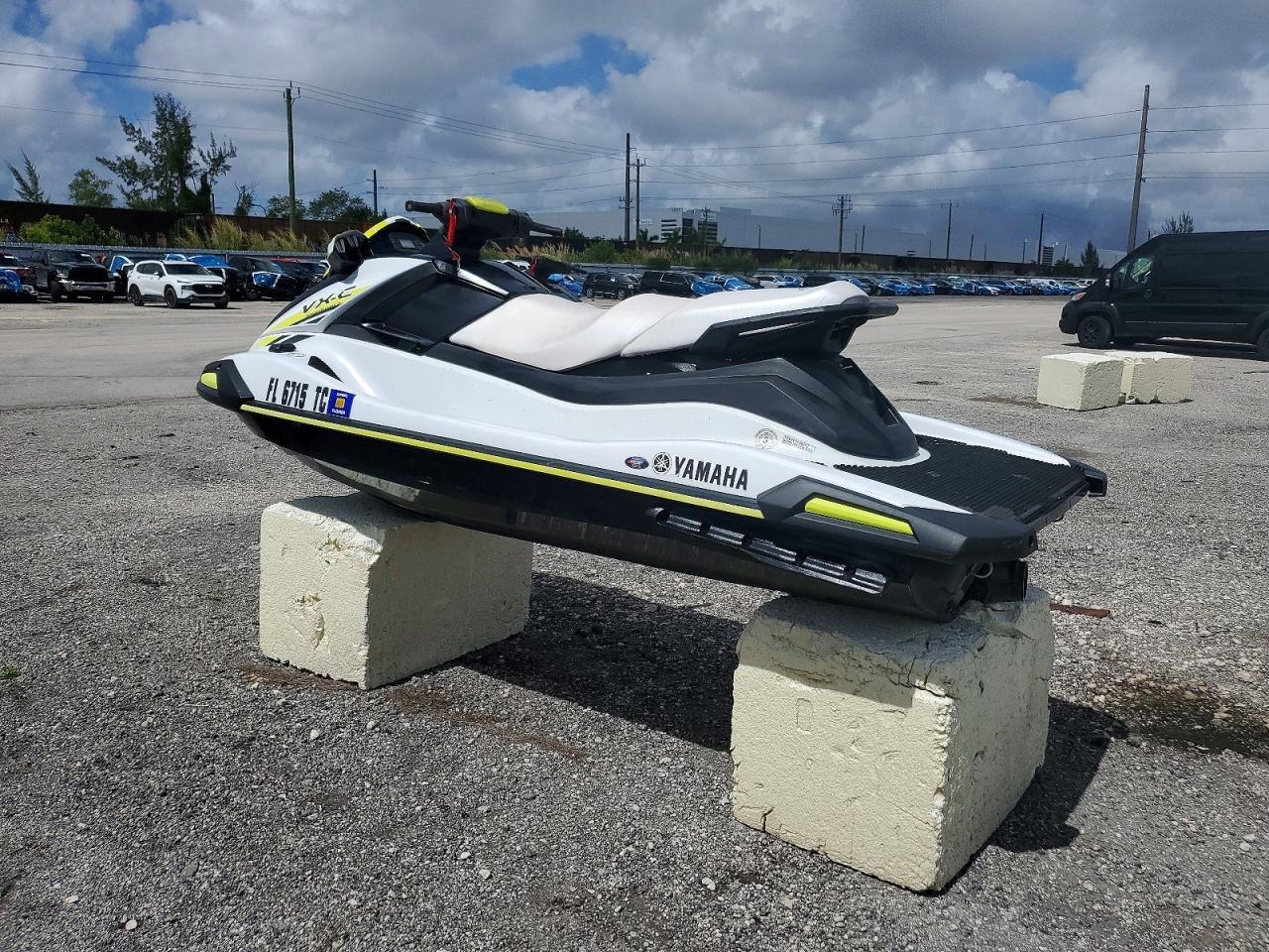 2022 YAM Yamaha VX