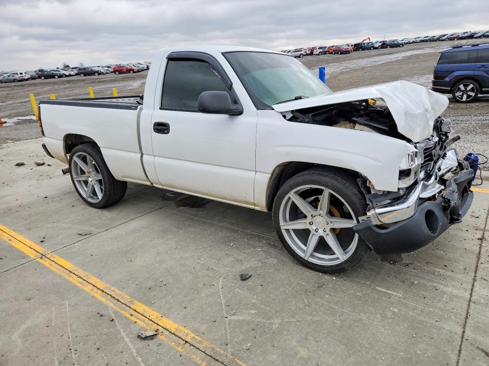 2004 GMC New Sierra C1500