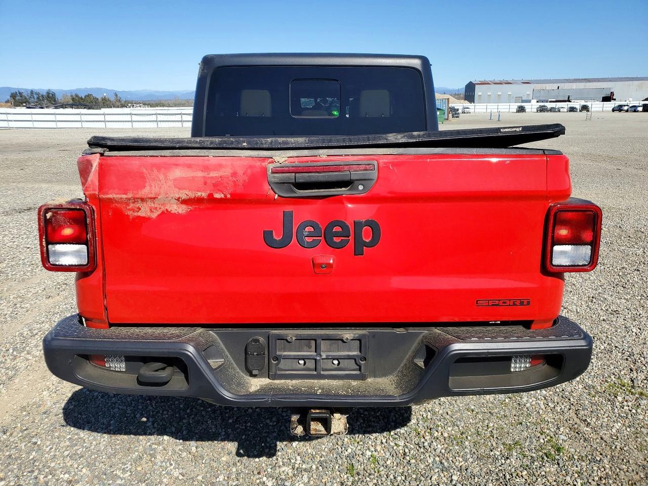 2020 Jeep Gladiator Sport