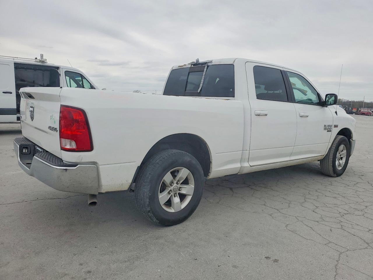 2020 Dodge RAM 1500 Classic SLT