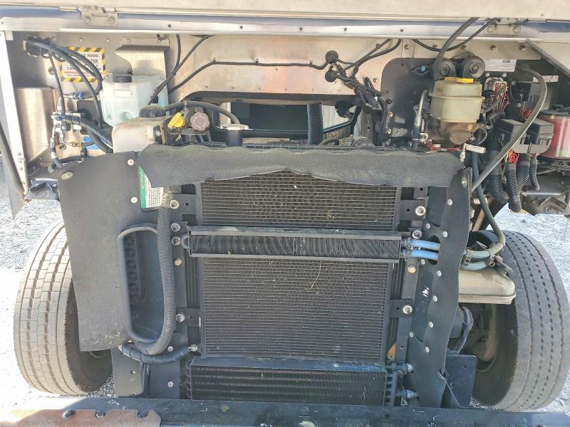 2021 Freightliner MT45G Chassis Delivery Truck