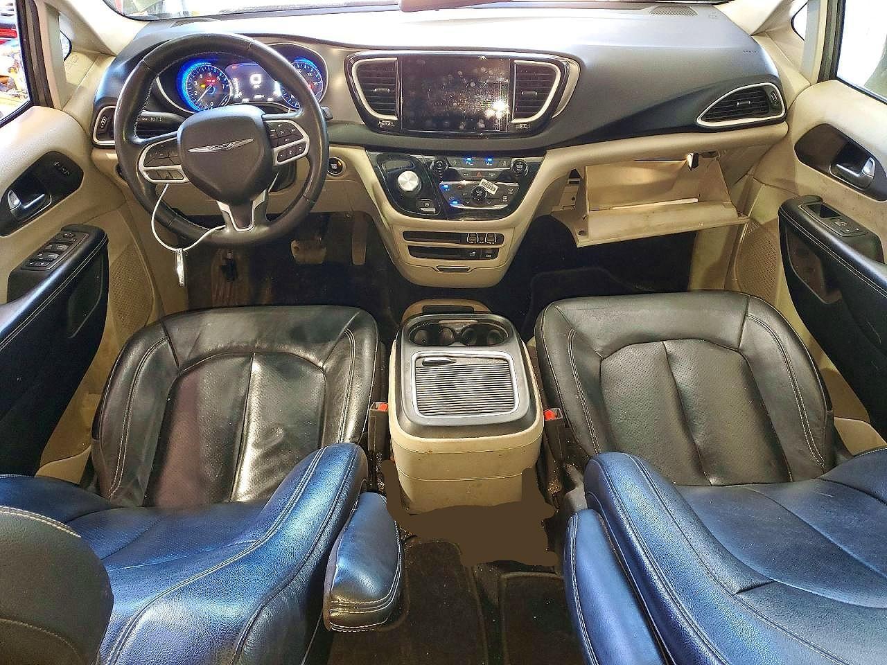 2022 Chrysler Pacifica Touring l