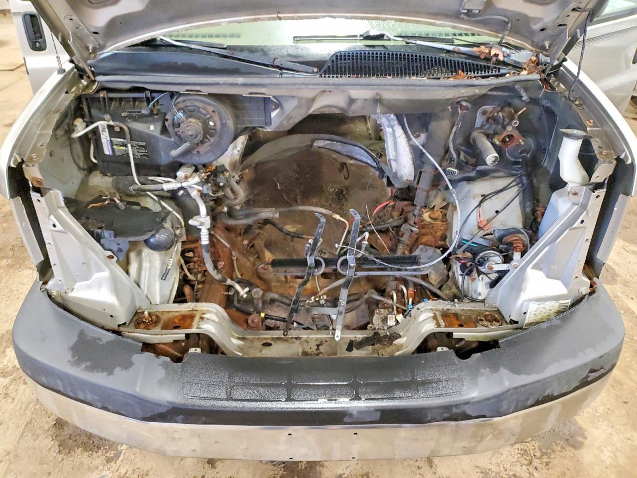 2003 Chevrolet Express G2500