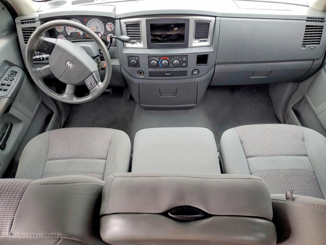 2007 Dodge RAM 1500 ST