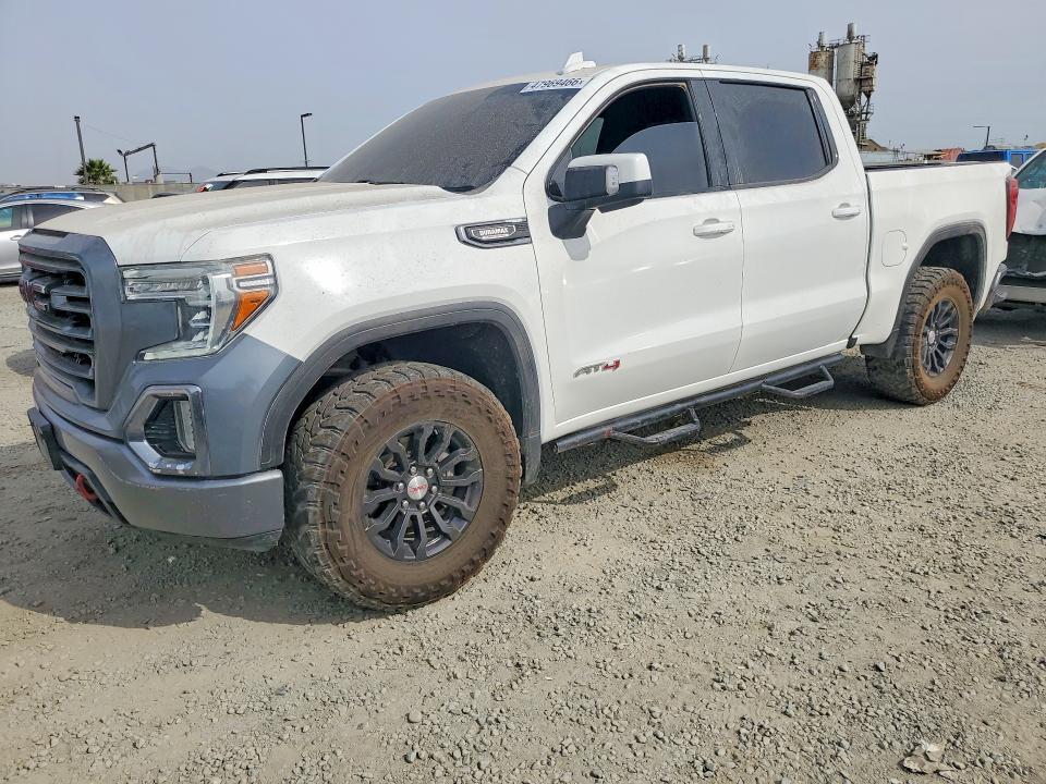 2021 GMC Sierra K1500 AT4