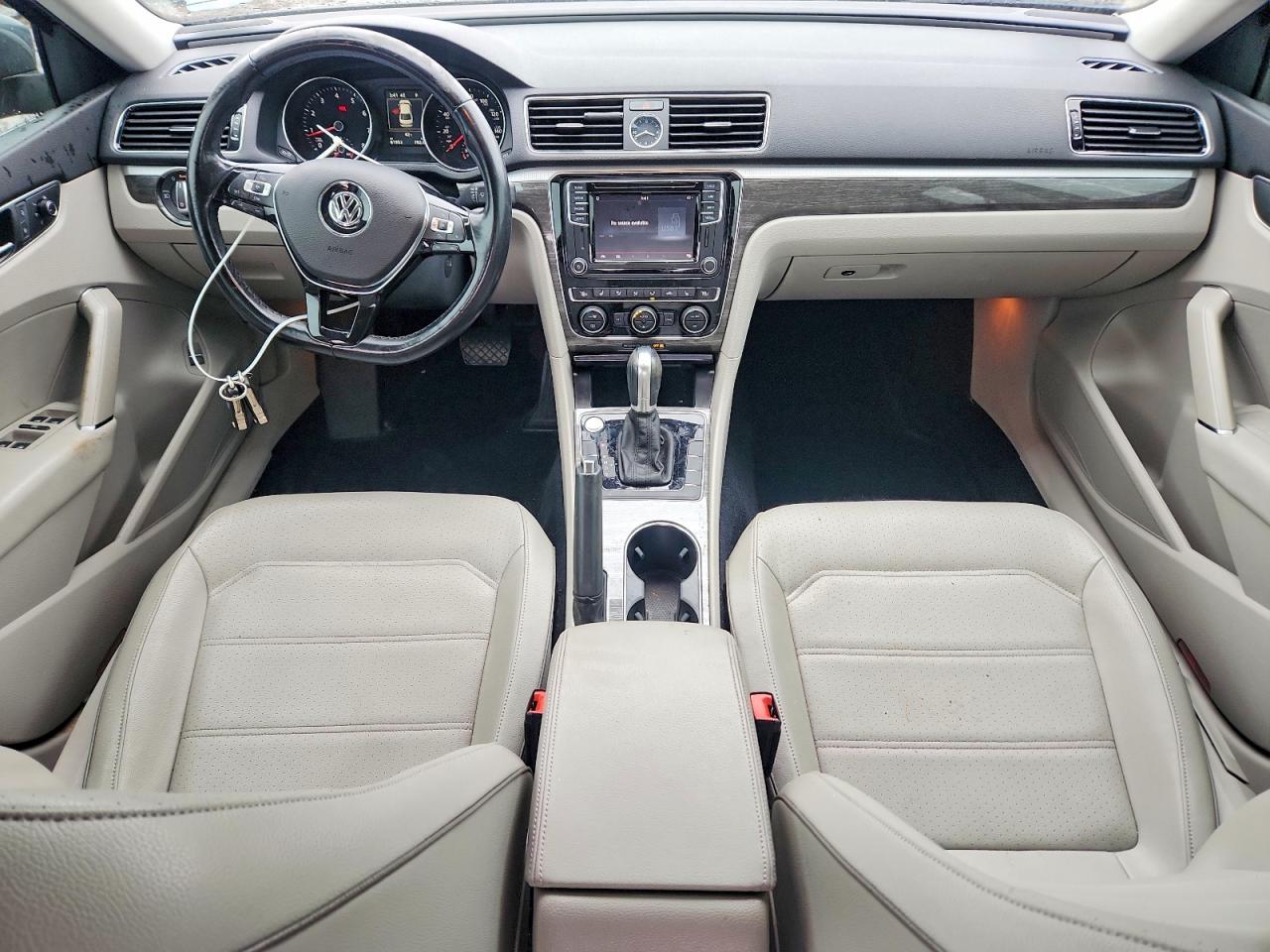 2017 Volkswagen Passat se