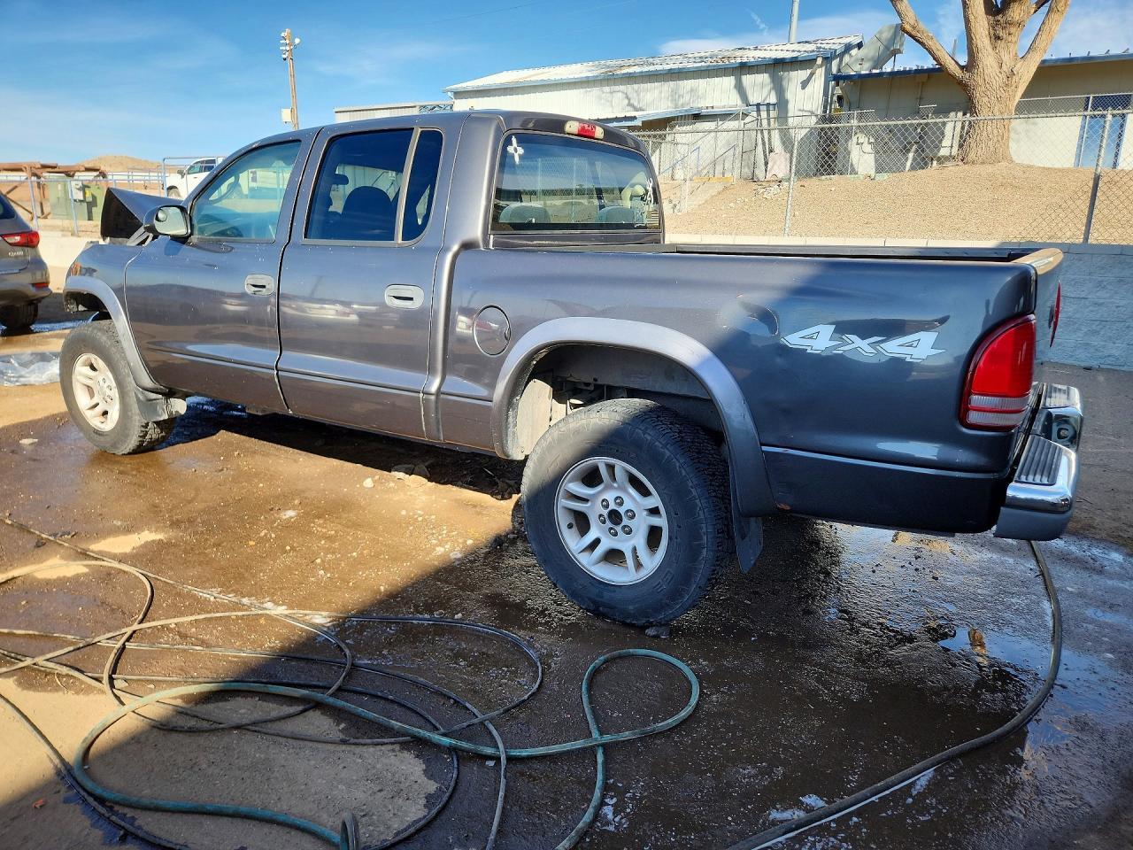 2004 Dodge Dakota Quad SLT