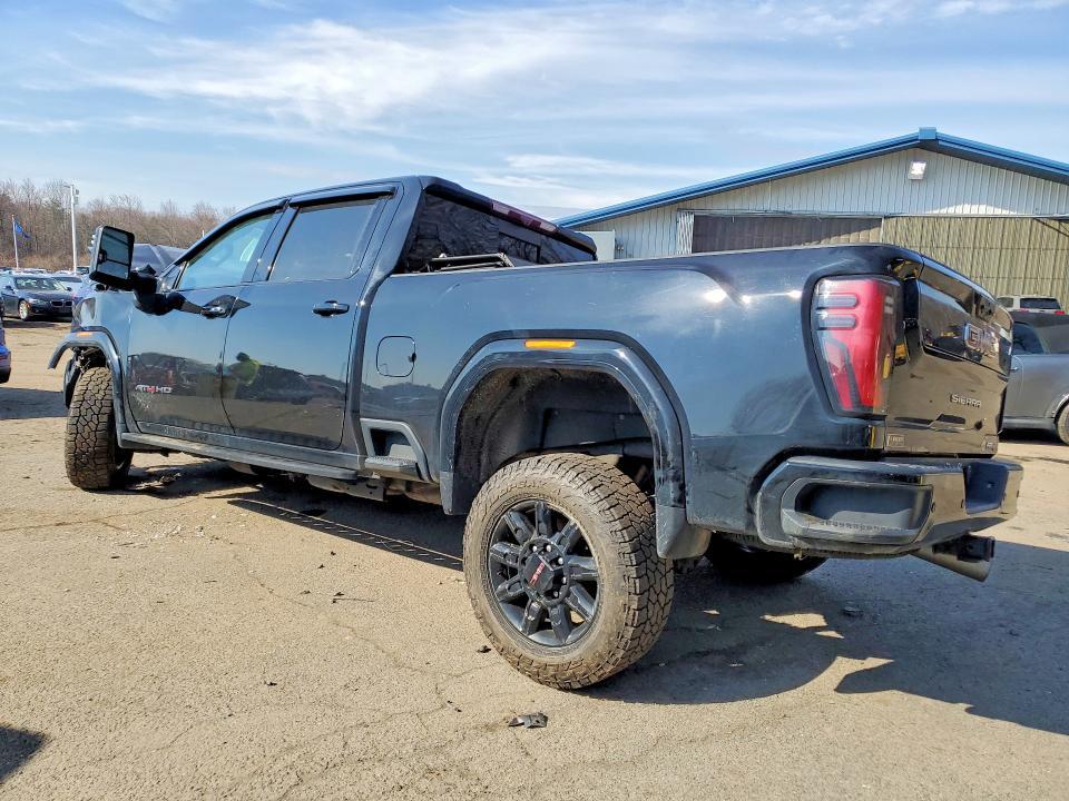 2024 GMC Sierra K3500 AT4