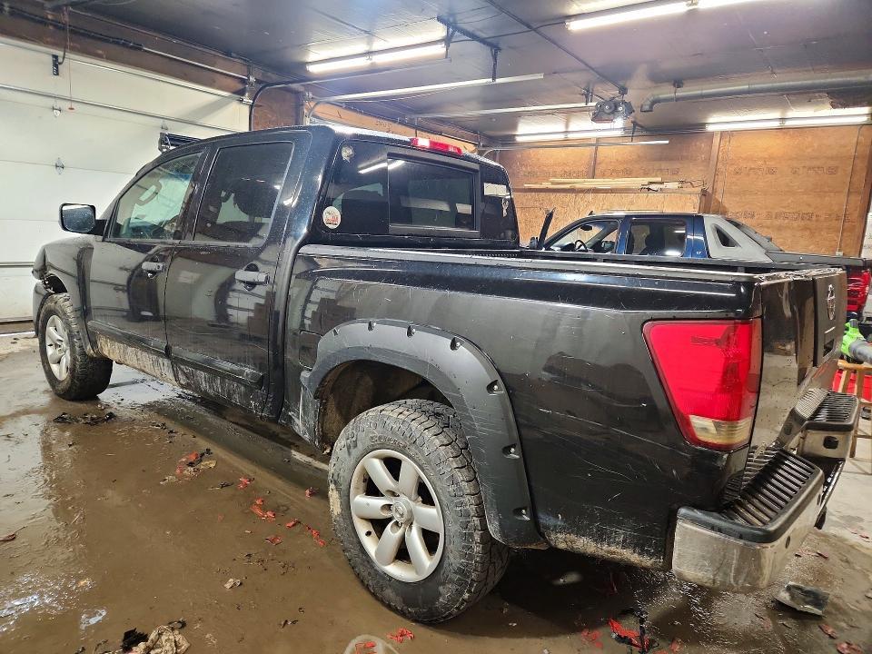 2010 Nissan Titan SE
