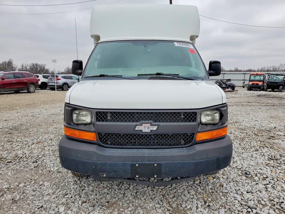 2015 Chevrolet Express Delivery Truck