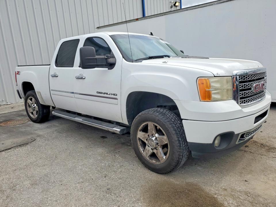 2014 GMC Sierra K2500 Denali