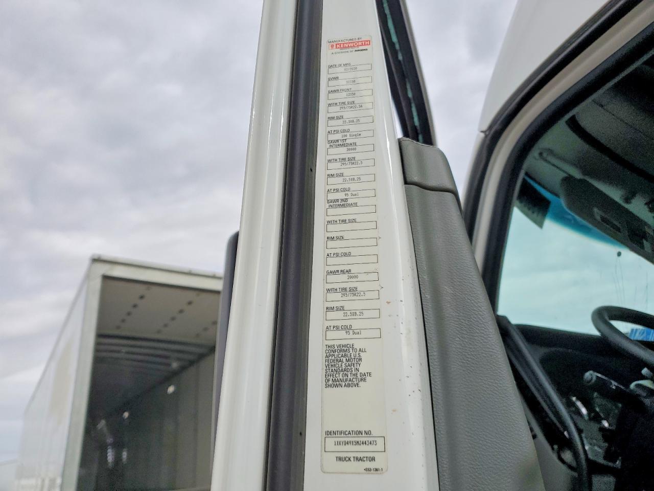 2021 Kenworth T680 Semi Truck