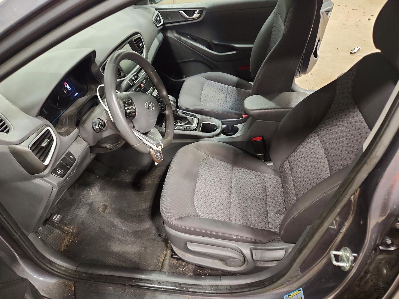 2019 Hyundai Ioniq Plug-in Hybrid Base