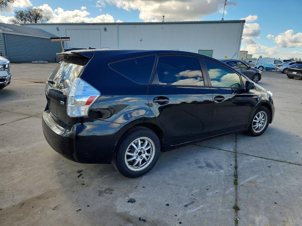 2012 Toyota Prius v Three