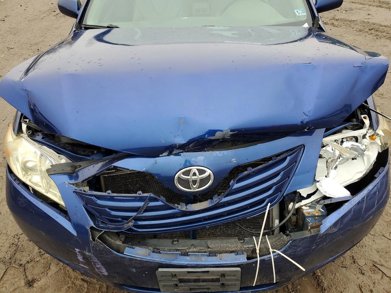 2009 Toyota Camry le