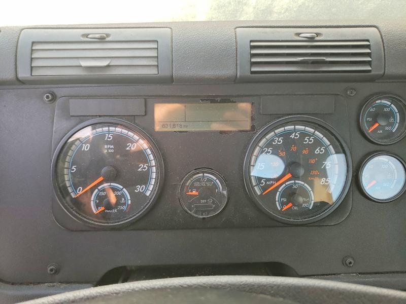 2018 Freightliner Cascadia 113