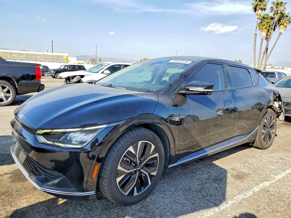 2022 KIA EV6 Wind