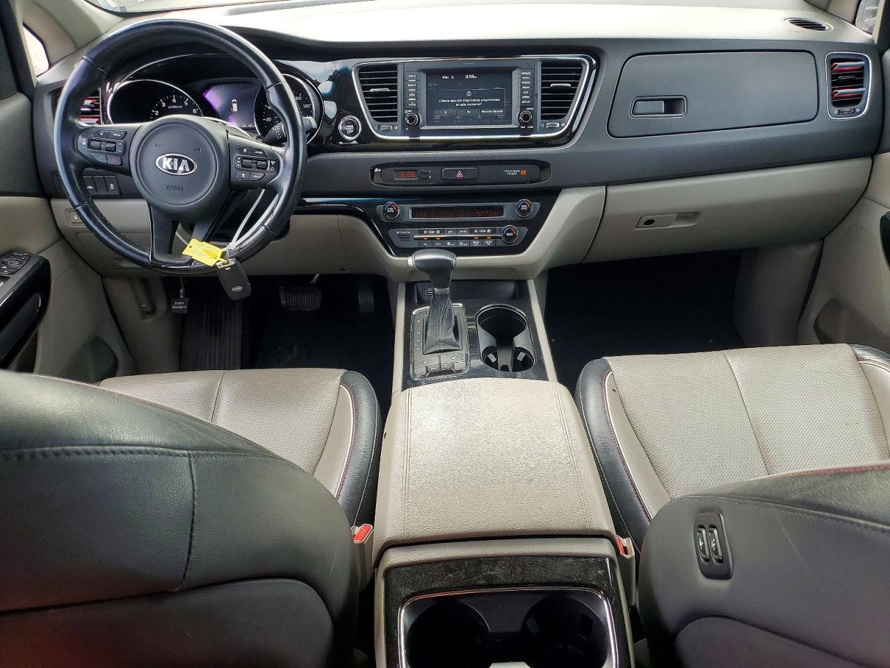 2017 KIA Sedona ex