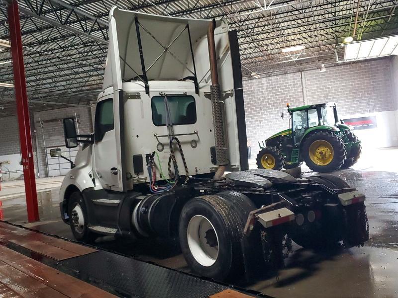 2018 Kenworth T680 Semi Truck
