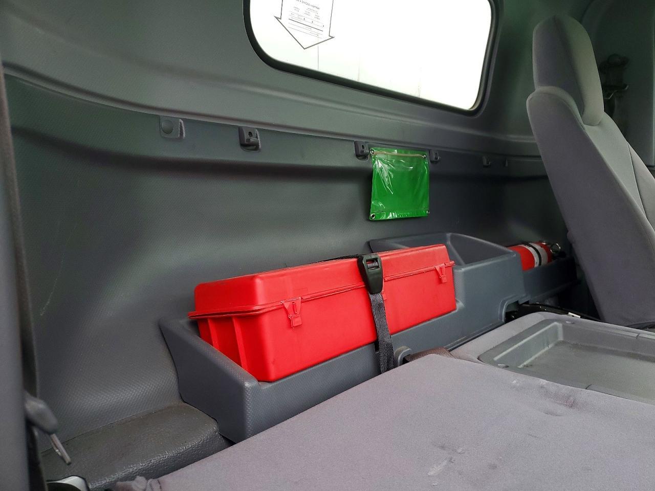 2020 Isuzu NPR HD BOX Truck