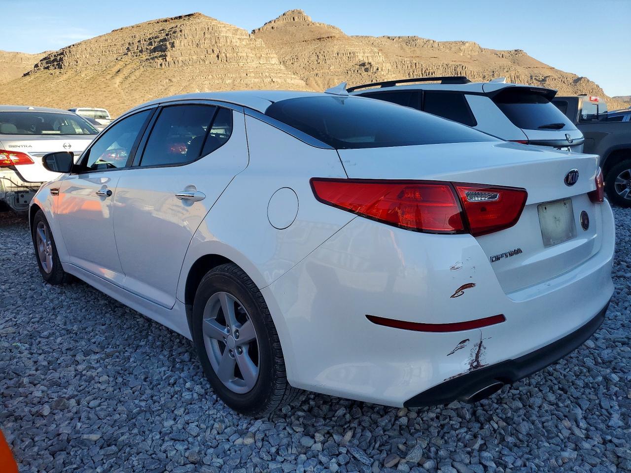 2015 KIA Optima lx