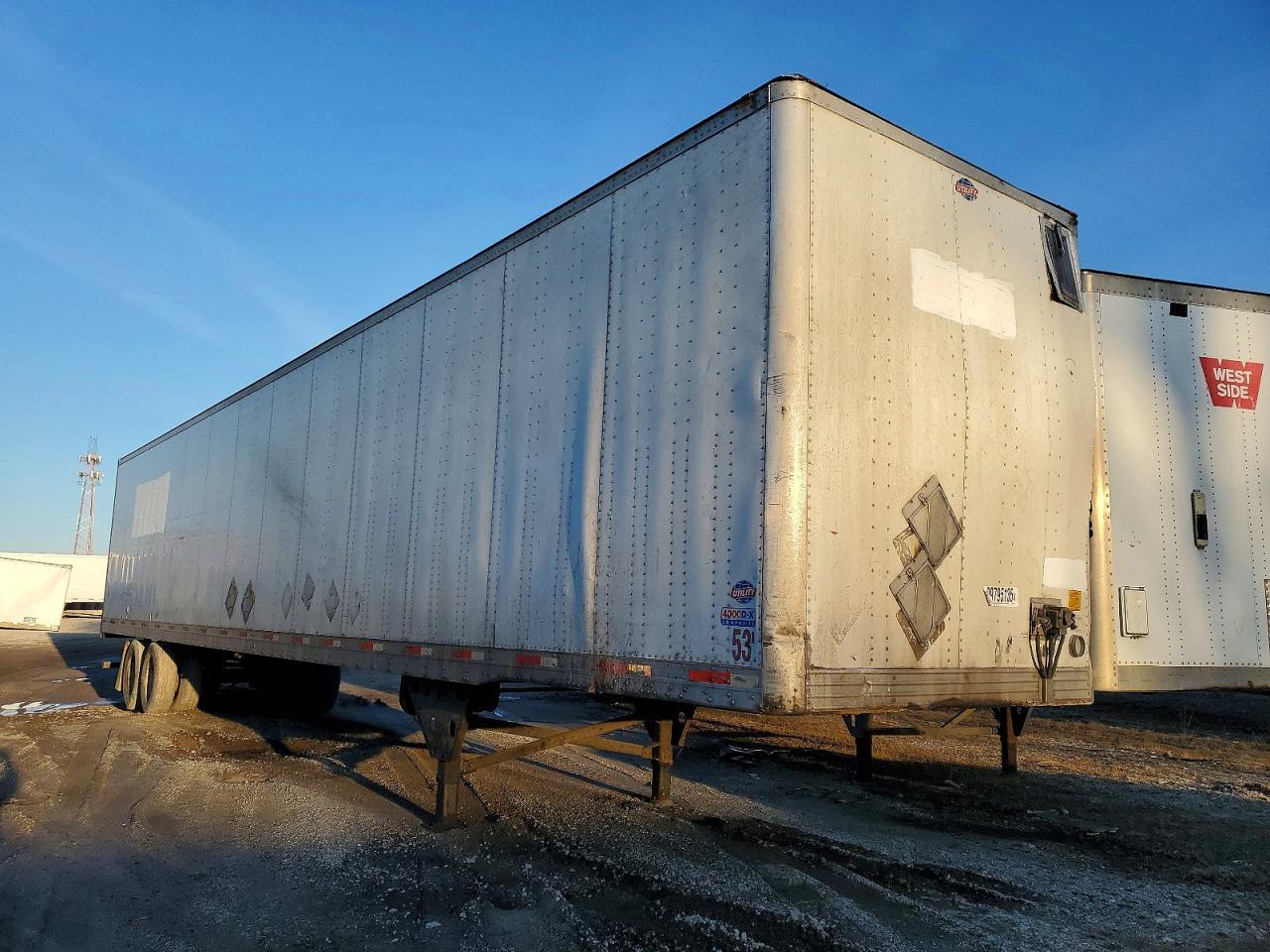 2012 Utility VS2DX DRY Van Trailer