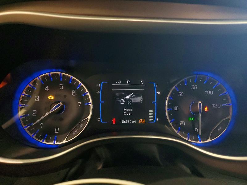 2017 Chrysler Pacifica Touring l