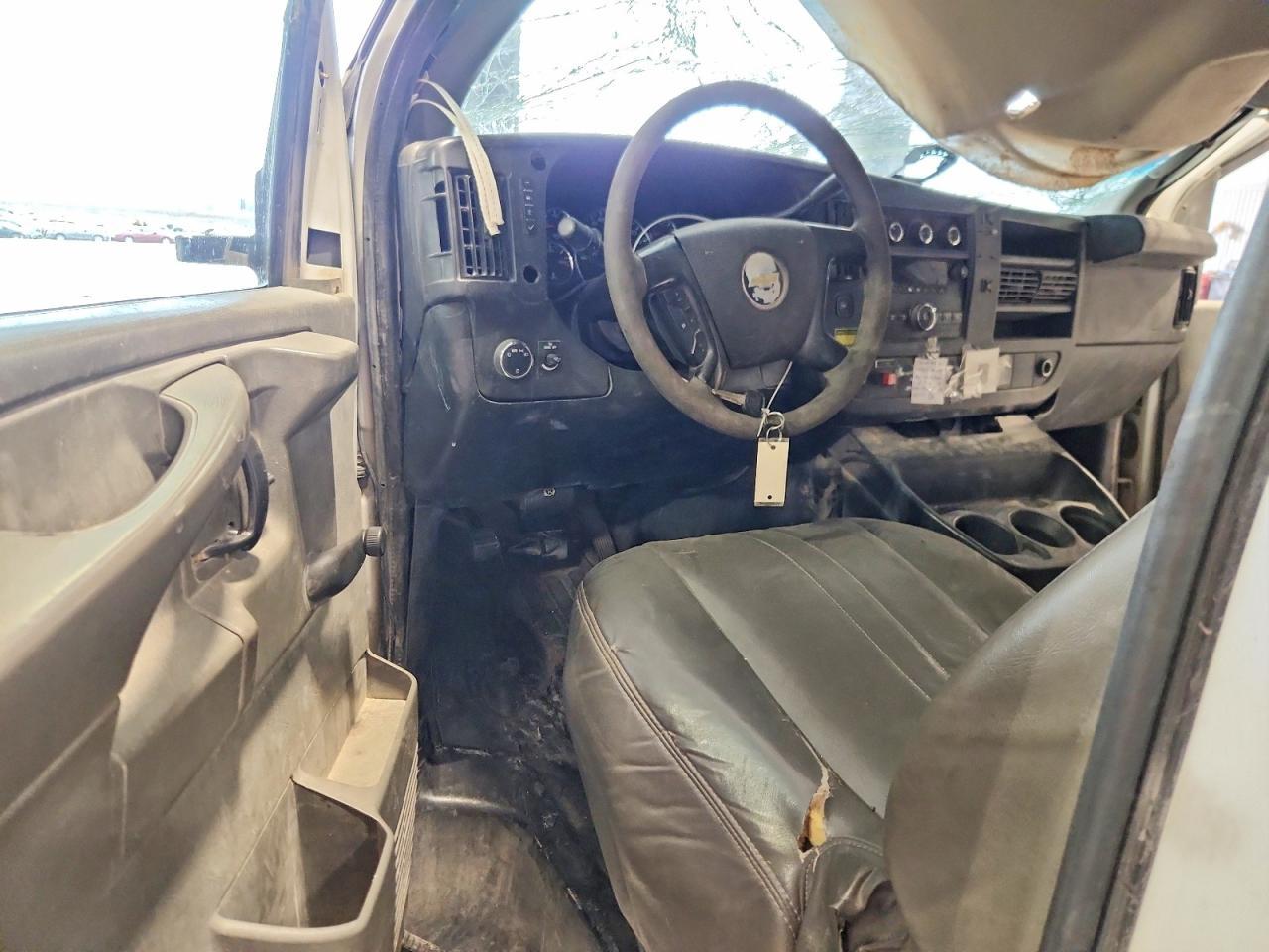 2010 Chev Rolet Express 1500 Delivery Van