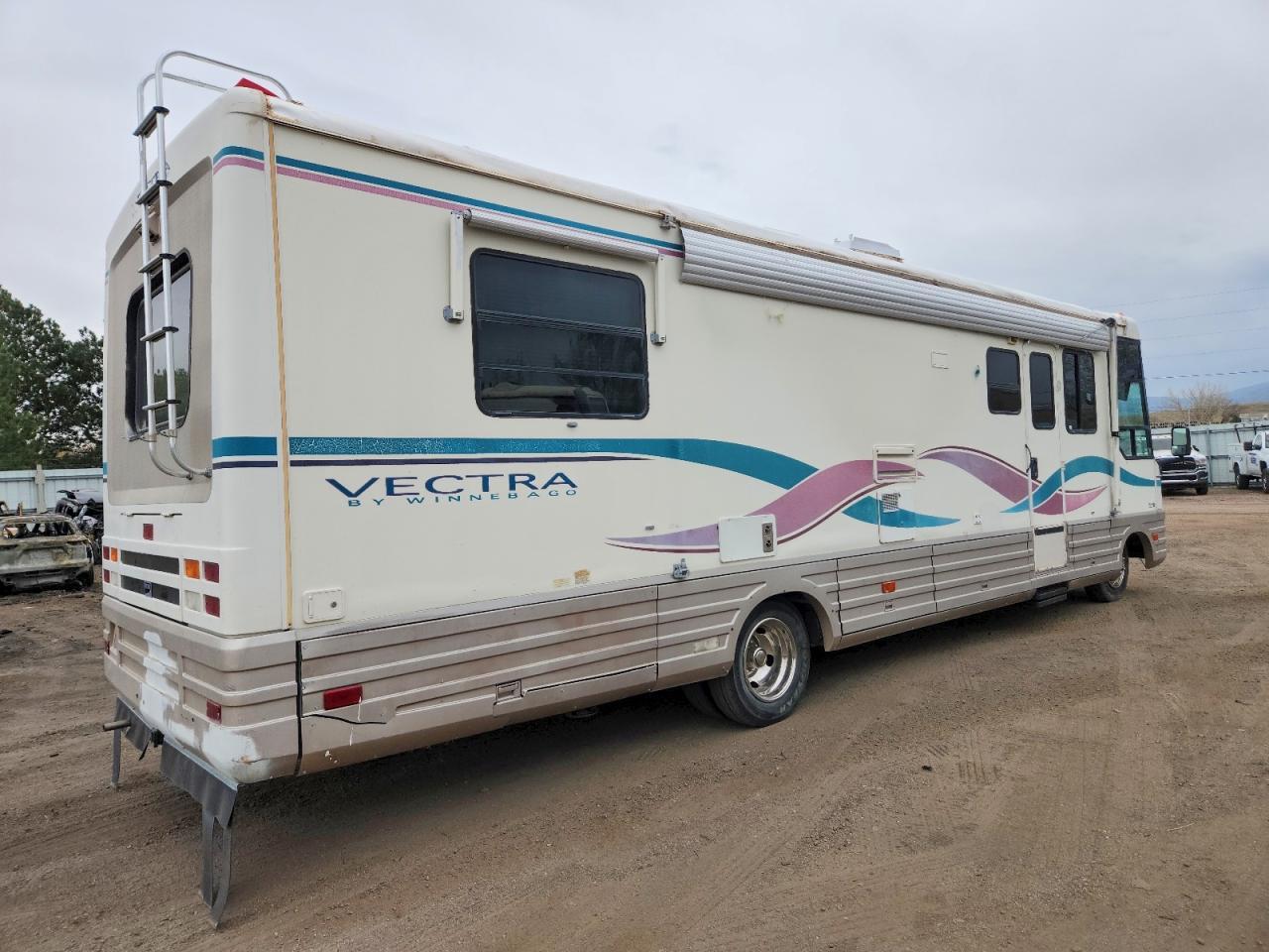1996 Winnibago RV