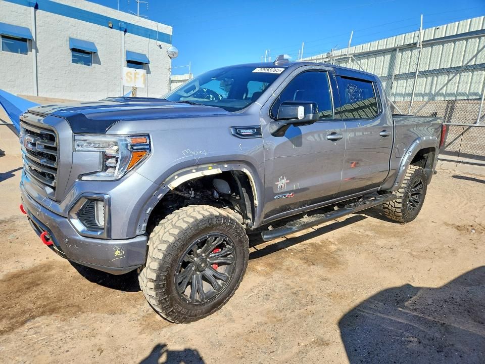 2021 GMC Sierra K1500 AT4