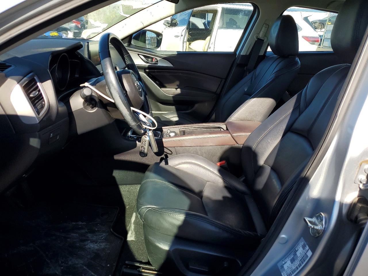 2018 Mazda 3 Touring