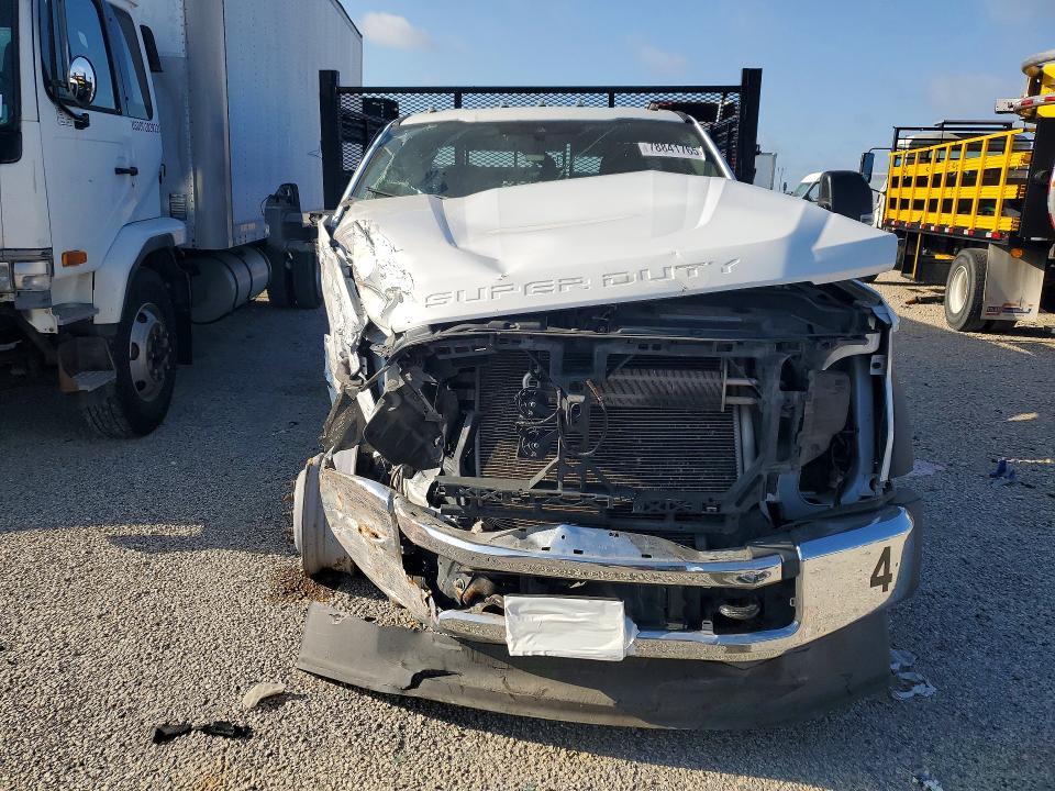 2022 Ford F550 Super Duty