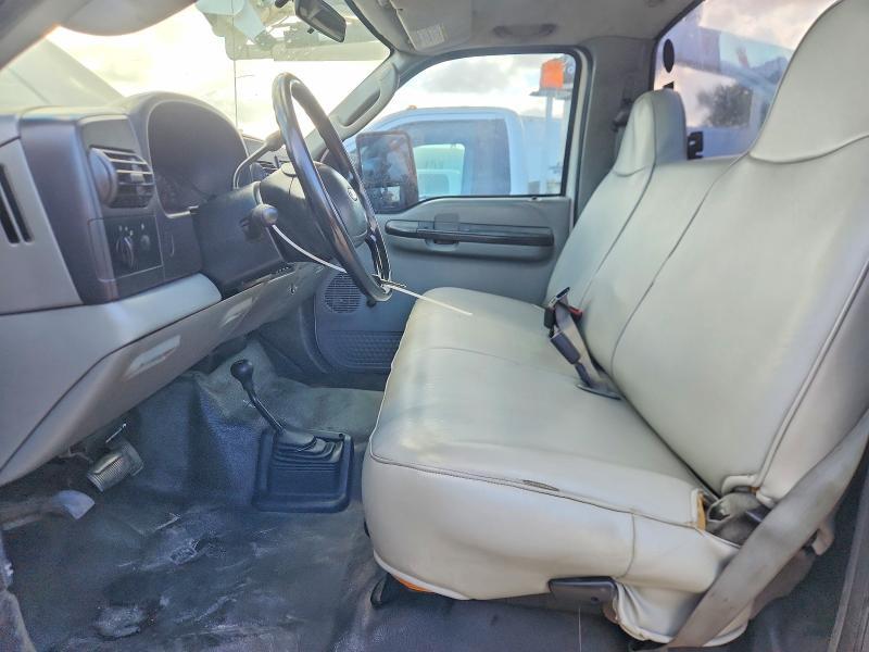 2005 Ford F550 Super-flat bed Truck