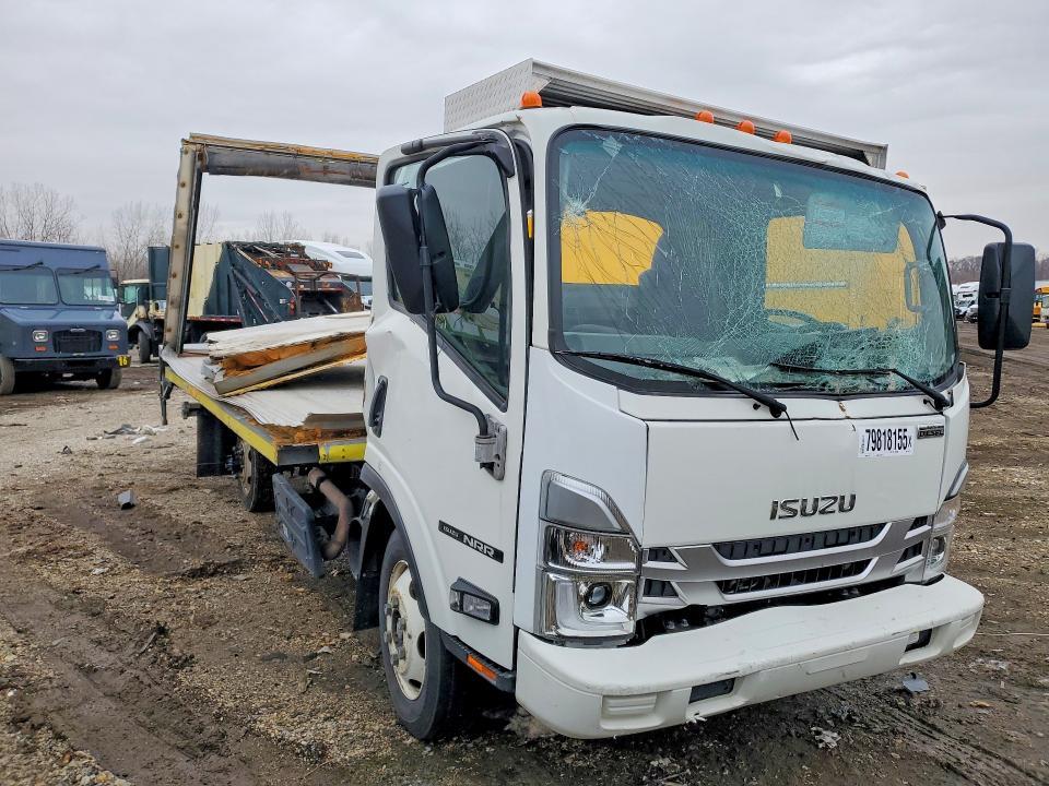 2023 Isuzu NRR Refrigerated BOX Truck