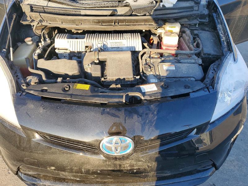 2015 Toyota Prius two