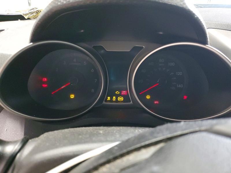2013 Hyundai Veloster Base