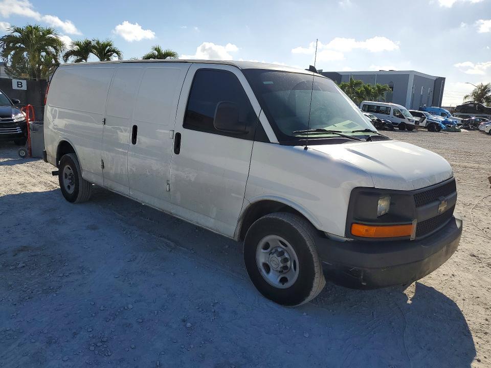 2016 Chev Express G2500