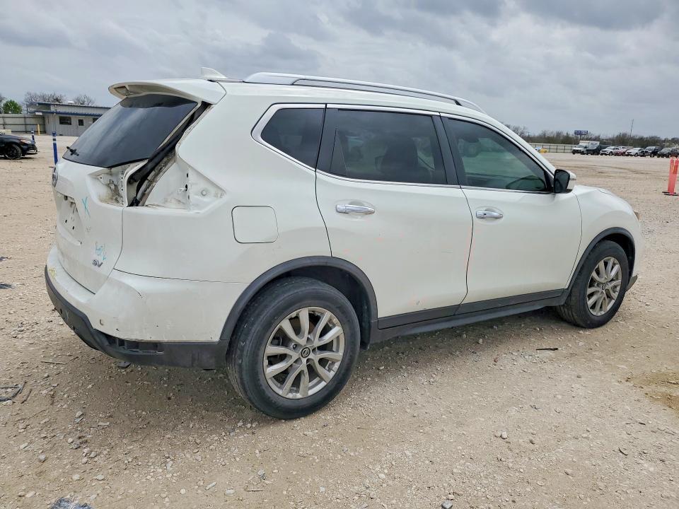 2019 Nissan Rogue sv