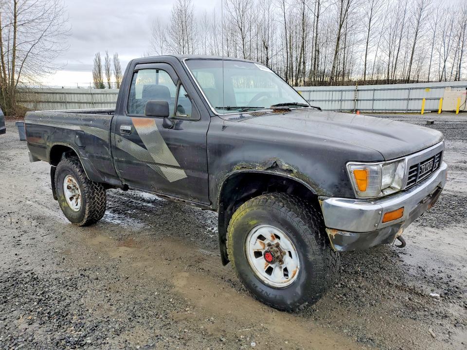 1989 Toyota Pickup Deluxe V6