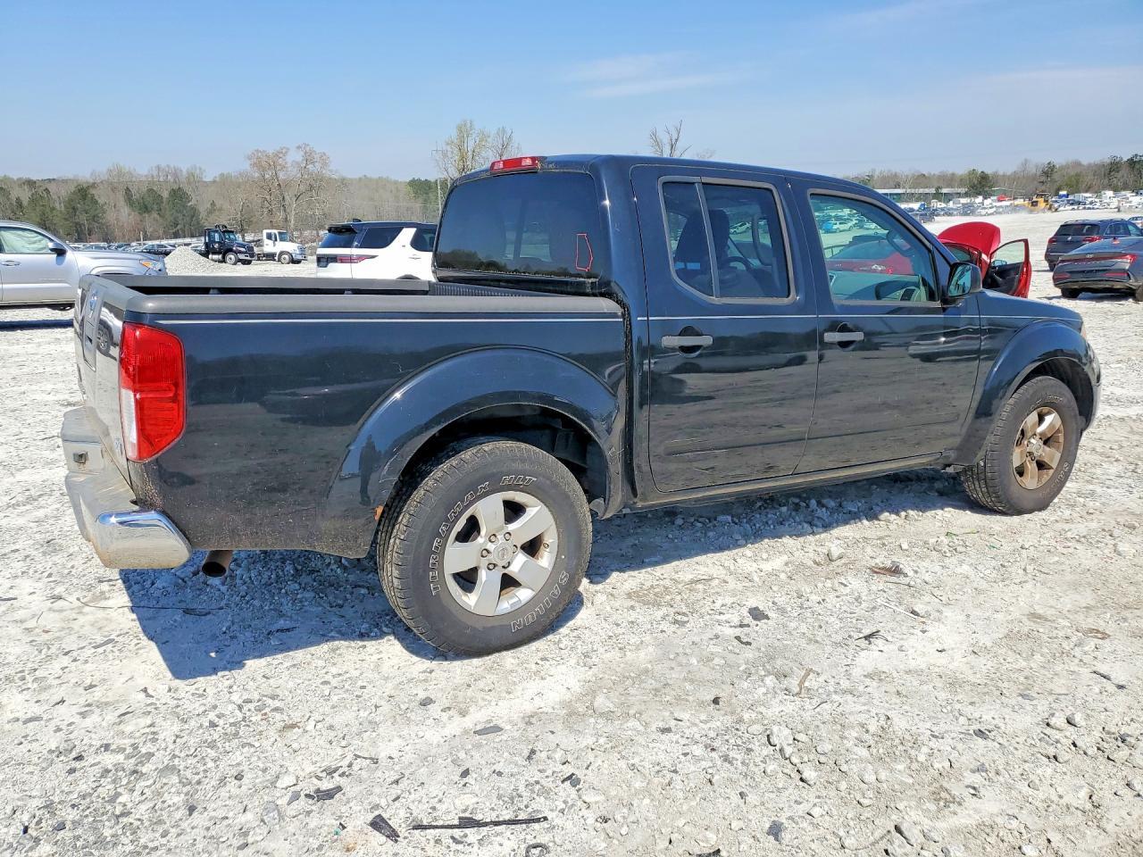 2012 Nissan Frontier S