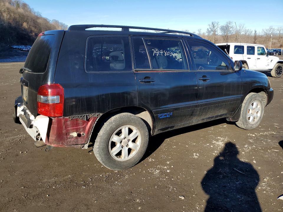 2004 Toyota Highlander Base