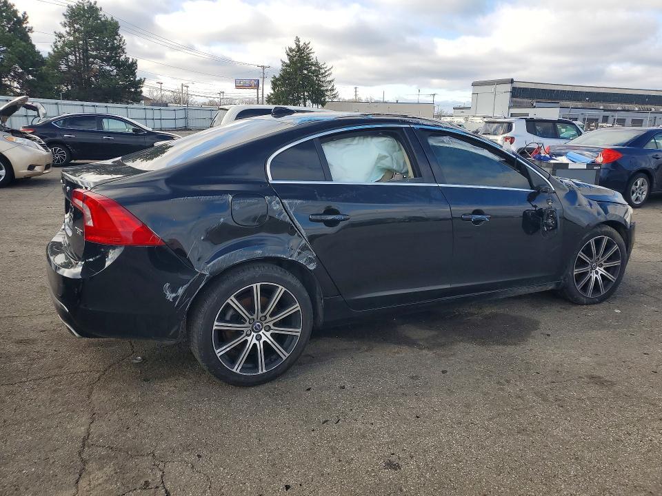 2017 Volvo S60 Platinum