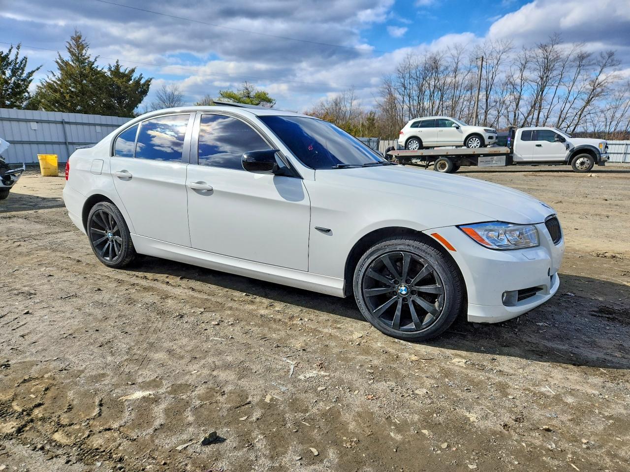 2011 BMW 328 xi Sulev