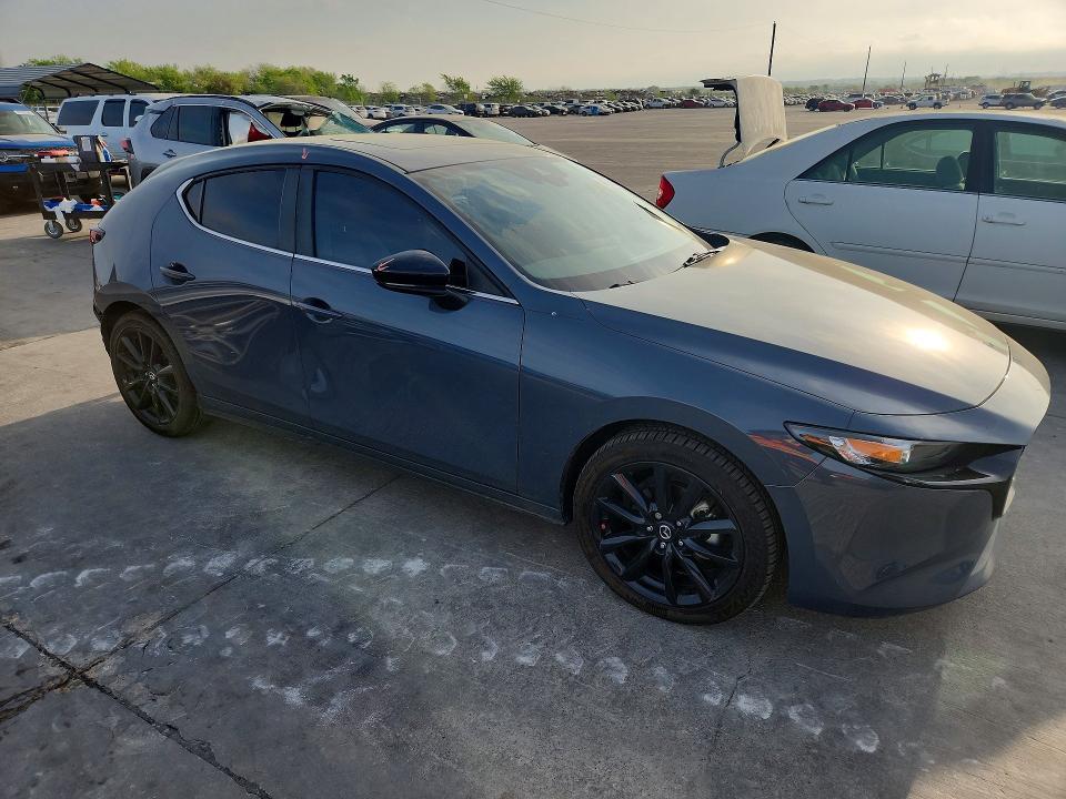 2022 Mazda 3 Preferred