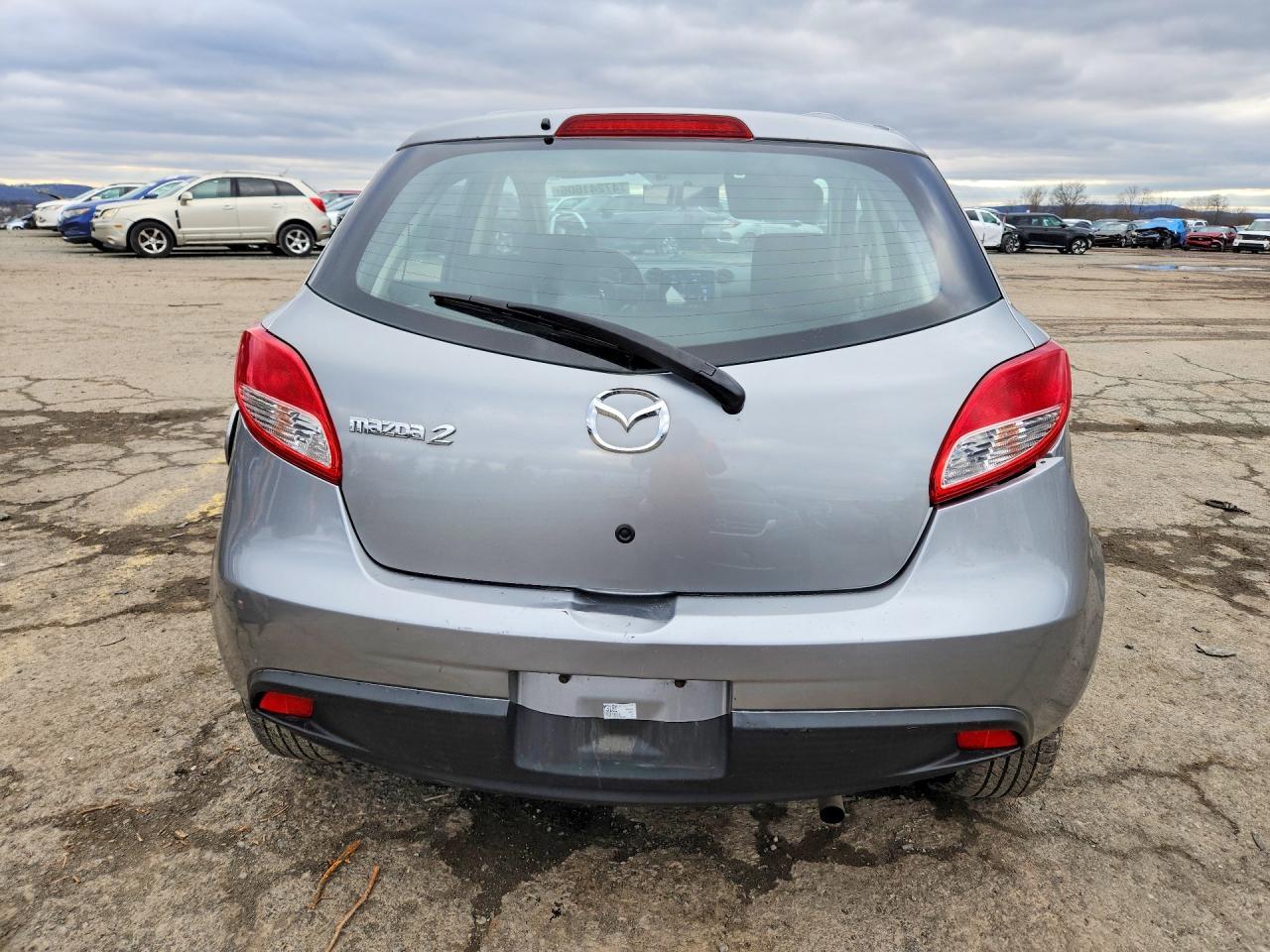 2013 Mazda 2
