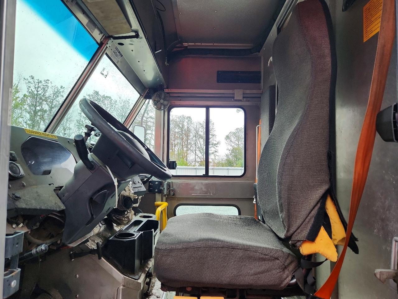 2020 Ford F59 Delivery Truck