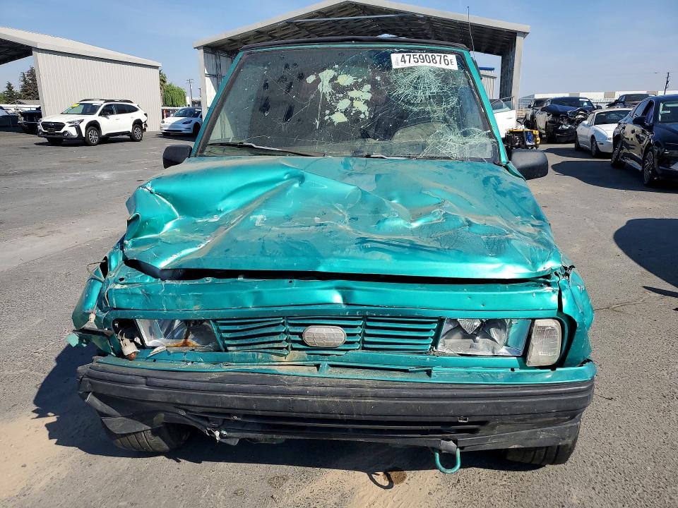 1995 GEO Tracker