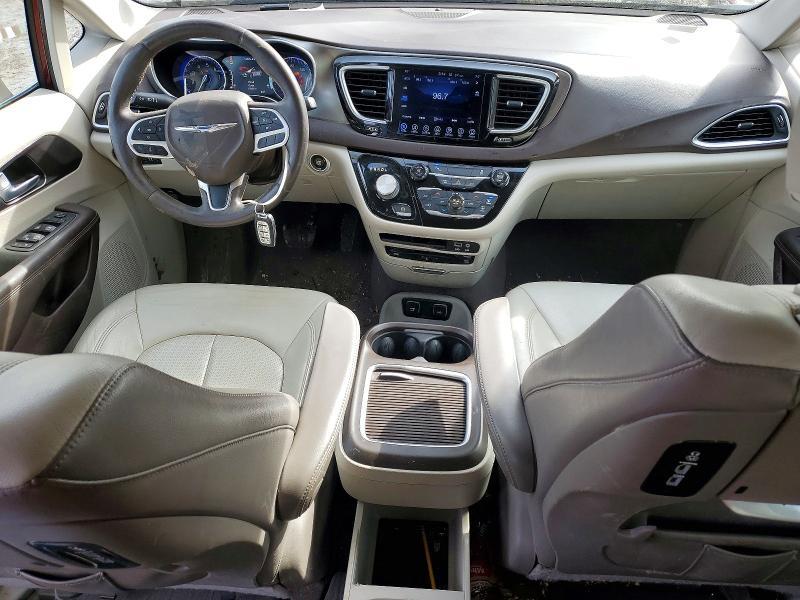 2017 Chrysler Pacifica Touring l Plus