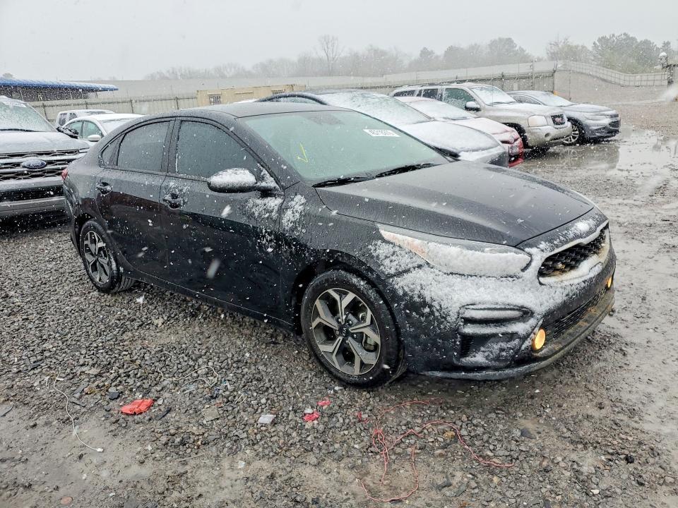 2021 KIA Forte lxs